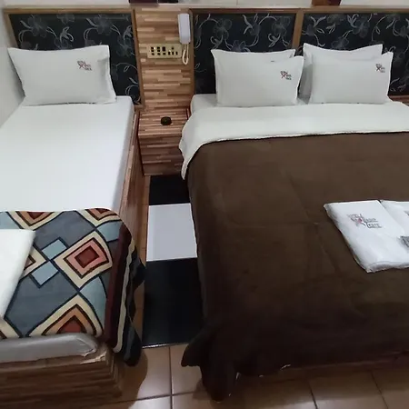 Hotel Lado Leste-3